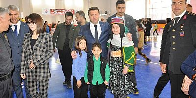 Bulanık'ta 23 Nisan Ulusal Egemenlik ve Çocuk Bayramı kutlandı